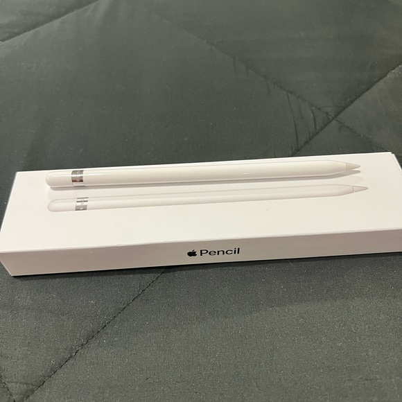 Apple Pencil first generation. - Picture 3 of 7
